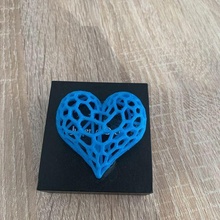 voronoi heart low poly art hearth hertz love decoration 3d print model - Mito3D