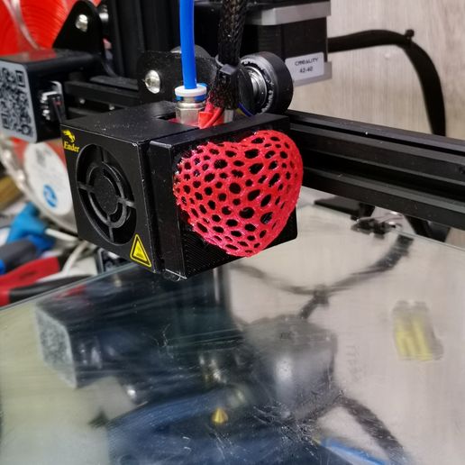 voronoi Herz Ender Kühlung Ventilator Startseite Mantel Werkzeug 3 Profi Realität 3d Drucker Zubehör 3D print model - Mito3D