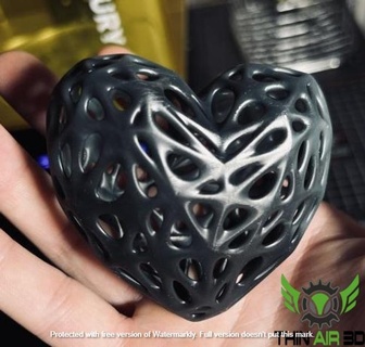 Voronoi poli coração 3d print model - Mito3D