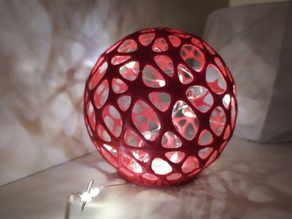 voronoisfer ev 3d Voronoi dekorasyon Led ışık dekor deko 3d print model - Mito3D