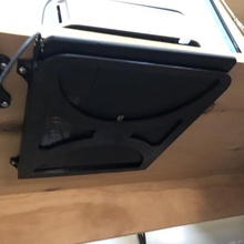 tablet wacom pen sob o armário de montagem a casa caneta monte armazenamento 3d print model - Mito3D