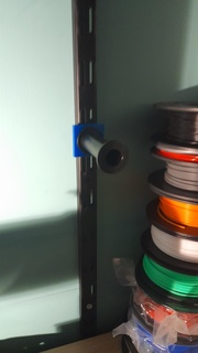 wall mounted bobina supporto 3d print model - Mito3D