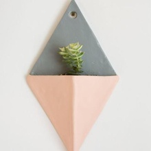 pendurado na parede triângulo de plantio a casa decoração jardinagem potes 3d print model - Mito3D
