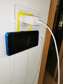 duvar binmek telefon şarj cihazı priz print in place Kulp destek ev fiş 3d print model - Mito3D