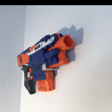parete nervo clip architettura teaser sospeso armeria arma pistola raffica mitragliatrice giocattolo gioco decorazione animale poli matematica arte 3d print model - Mito3D