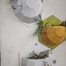 wall planter home pot 3d print model - Mito3D