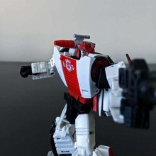 guerra Cybertron cerco rojo alerta hombro cañón transformadores juguete 3d print model - Mito3D