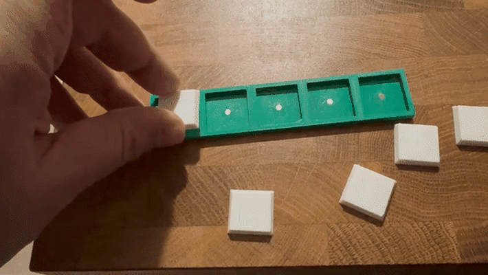 kriegsspiel magnetisiert adapter tabletts 20mm to 25mm bewegung tablett rang datei magnete regiment hersteller 3d print model - Mito3D