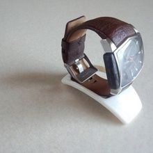 Uhr stand-brg 01f-km gadget 3d print model - Mito3D