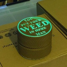 erva daninha homem 420 cannabis recipiente estriado maconha 3d print model - Mito3D