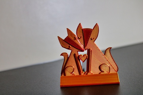 kaprisli 3d basılı tilkiler tutma kalp baskı tilki heykelcik animal themed dekor sembol Aşk hediye fikir koleksiyon hafif dayanıklı 3d print model - Mito3D