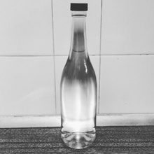 wine bottle screw cap home kitchen dining 750ml 3d print model - Mito3D