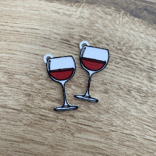 wine glass keychain 3d print model - Mito3D