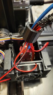 cable administración collar hotend enfriador sistema 3d print model - Mito3D