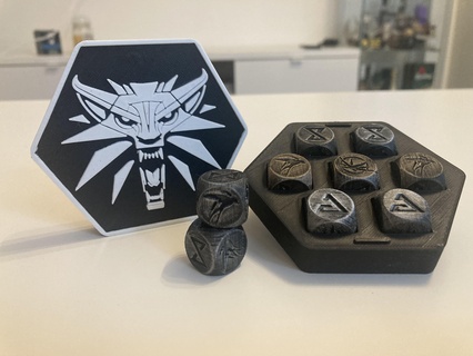 witcher magnetic box + dice witcher dice toy  3d print model - Mito3D