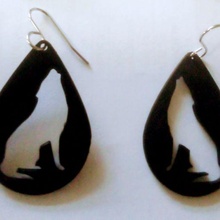 wolf earrings 3d print model - Mito3D