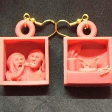 woman yelling cat bracelet charm earrings gag humor jewelry meme necklace pendant pendent 3d print model - Mito3D