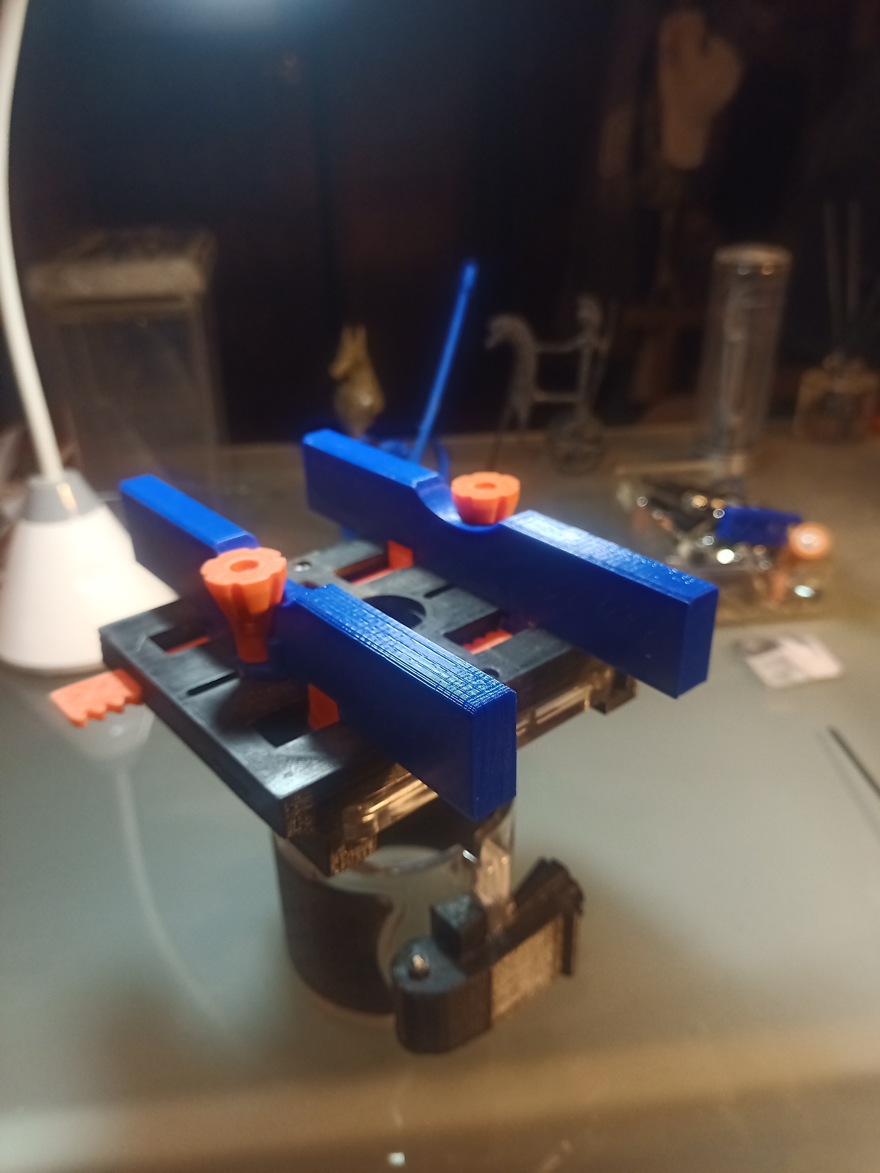 madera enrutador centrado herramienta recortadora plantilla trabajando clavijas mortajar garlopa 3D print model - Mito3D