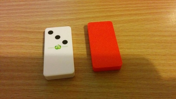 Woolworths domino klonlar oyun setleri oyuncaklar Oyna 3d print model - Mito3D