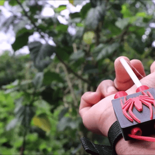 Çalışma Örümcek Adam ağ atıcı Noel oyun 3D print model - Mito3D