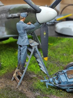 wwii raf ladder spitfire hurricane ground crew world war air force royal mechanic 3d print model - Mito3D