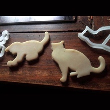 x2 kittens silhouettes playing cookie cutters dough fashion cats silhouette mascot animals cutter cookies 3d print model - Mito3D