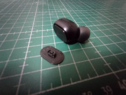 xiaomi airdots 2 button heardphone 3d print model - Mito3D