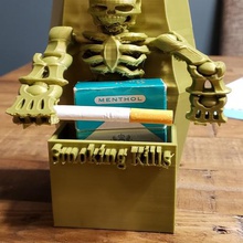 xyzchallenge Rauchen tötet Zigarette pack Halter verschiedene Zigarettenspitze 3d print model - Mito3D