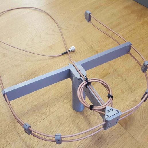 yagi chercher antenne mhz openscad scad monter isolant électronique 3D print model - Mito3D