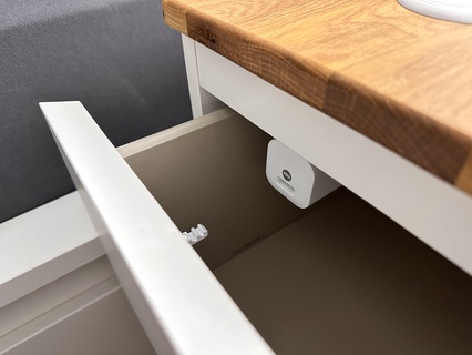yale cabinet fermer clé tiroir adaptateur Accueil maison Pomme alexa Google assistant 3d print model - Mito3D