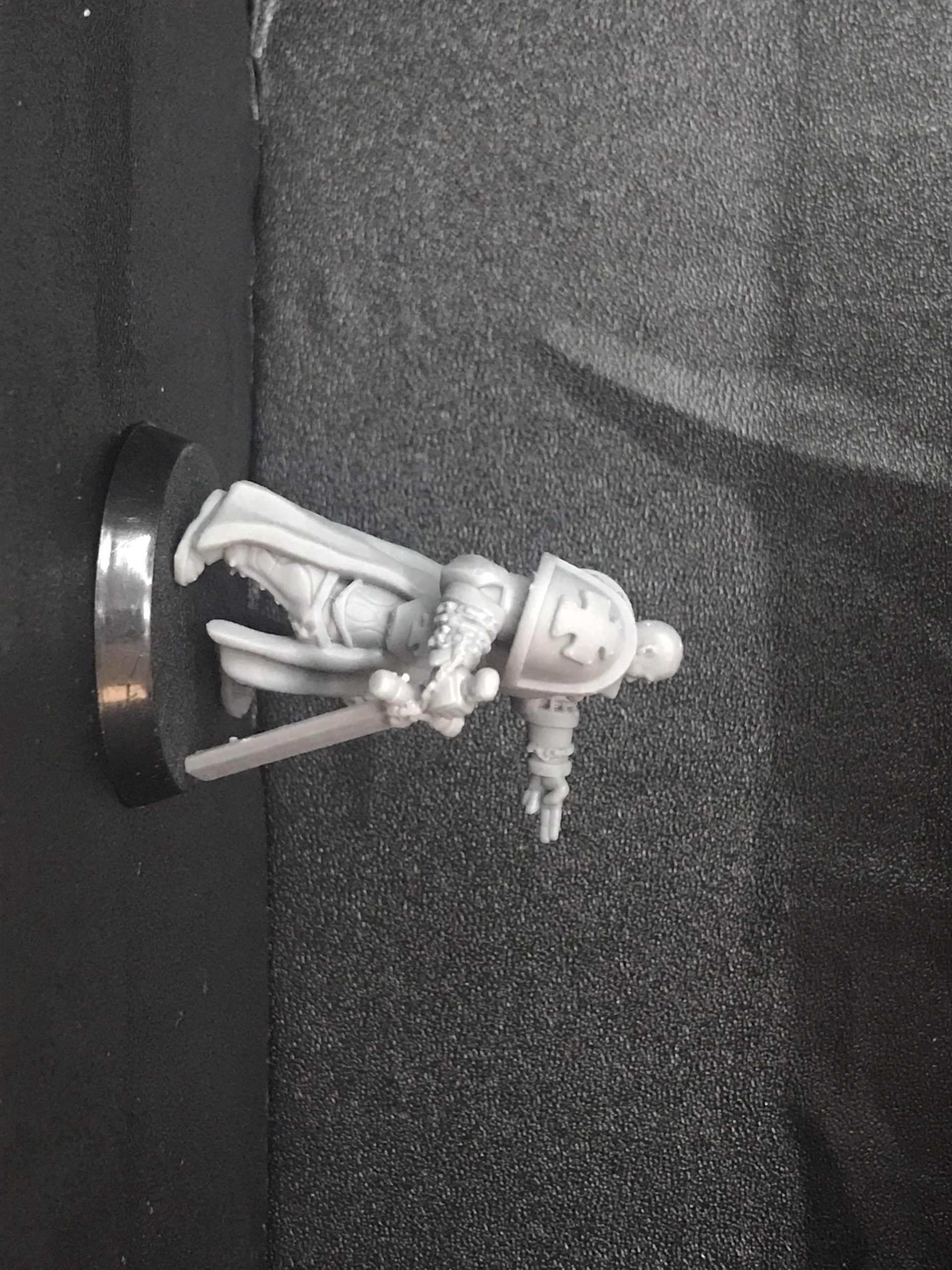 zealot knight toy miniature 40mm  3D print model - Mito3D