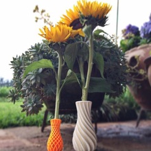 zette spiral flower vase home 3d print model - Mito3D