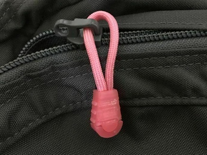zipper pull paracord replacement tag tool backpack bag sport outdoors 3d print model - Mito3D