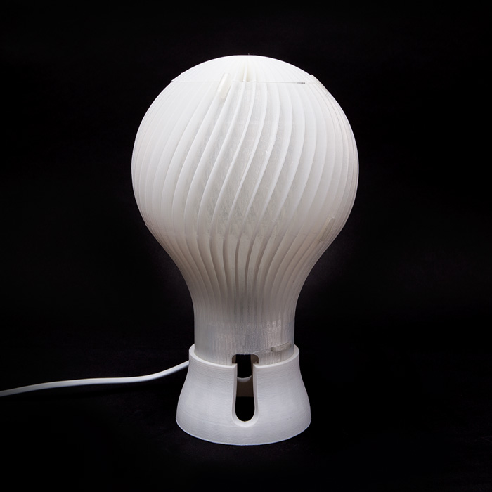 swirl weaving transparent lamp gadget 3D print model - Mito3D