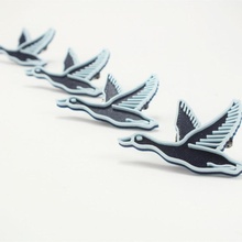 dack brooch bird birds brooches 3d print model - Mito3D