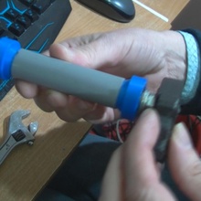 bobine titulaire soutien cônes filament tournant 3d print model - Mito3D