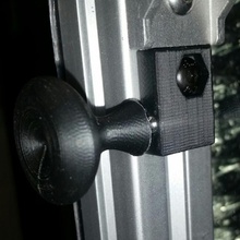3030 magnetisch verriegeln Knopf Gehege Tür Hyperwürfel slot hevo 3d print model - Mito3D
