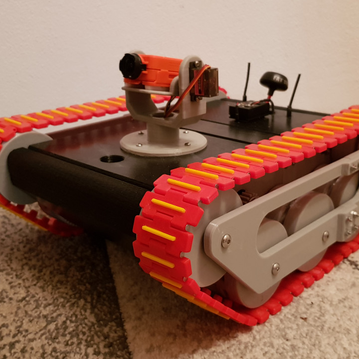rc speedtank fpv tank toy runcam modellbau 3D print model - Mito3D