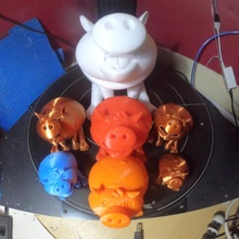 molineros cerdo juguetes juegos banco cerdito 3d print model - Mito3D