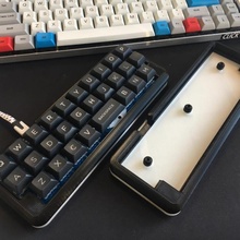 alfa teclado caso bainha pirool 28 key pcb mecânico interruptor teclados mxswitch 3d print model - Mito3D