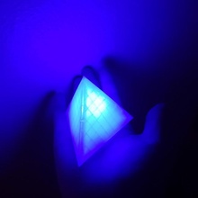 glow tetrahedron led light battery geometry 3d print model - Mito3D