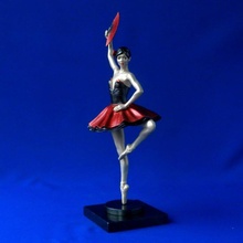 Ballerina 4 Geschäft Kunst weiblich Figur Skulptur Statue Frau Charakter Miniatur Skulpturen Tänzer tanzen Tanzen Ballett Mädchen 3d print model - Mito3D