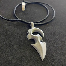arrow necklace store pendant art gift xmas ignadeco 3d print model - Mito3D