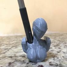 wacom caneta suporte fêmea ciborgue capacete sci fi sexy ficar pé mulher seios 3d print model - Mito3D