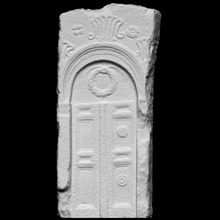 funerario stele decorato corona scansione greco mitologia romano scultura tomba marmo religione 3dprint 3dscan sollievo cancello funerale archeologia 3d print model - Mito3D