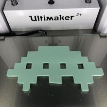 spazio invasori navetta frigo gioco cucina magnete retrò navicella spaziale video videogiochi domestico calamita retrogaming fridge magnet idealab space invaders 3d print model - Mito3D