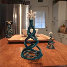 xmas tree twist & garden christmas snowflake star christmastree spiral 3d print model - Mito3D
