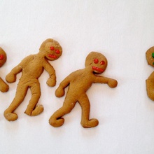 gingerzombies walking bread & garden christmas brain zombie cookiecutter zheng3 3d print model - Mito3D