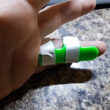 Finger Schiene Medizin Besetzung 3d print model - Mito3D