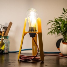 retrò futuro lampada giardino arte lampadina ombra semplice In piedi tavolo assemblaggio 3d print model - Mito3D